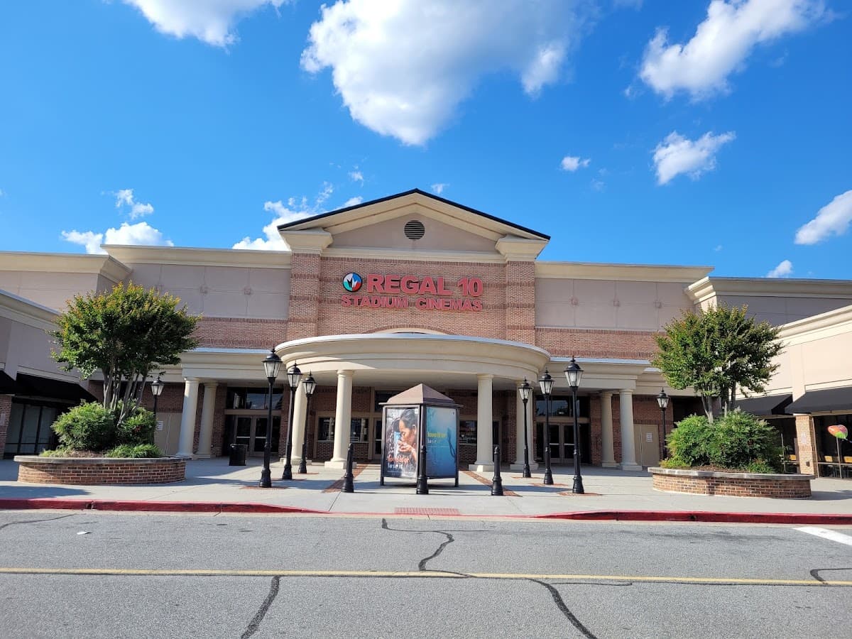 Regal Perimeter Pointe